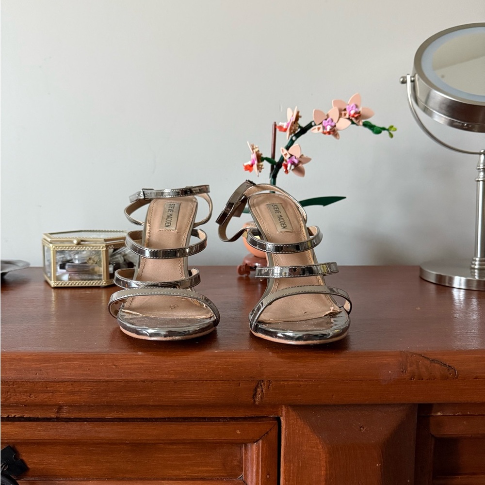 Steve Madden Metallic Strappy Heels “Fauna”